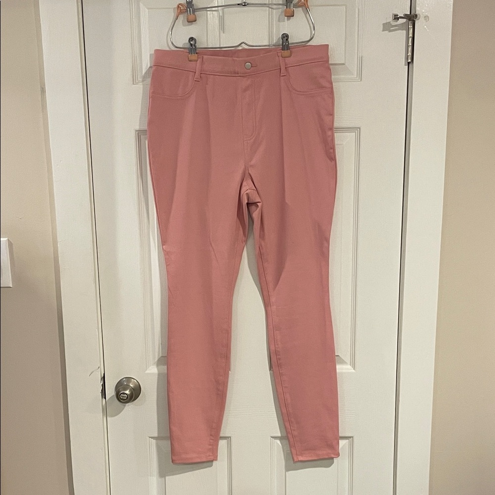 Time and Tru Pink Jeggings